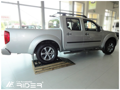 Ochranné lišty dverí Nissan Navara 07R a vyššie, MODEL F-46