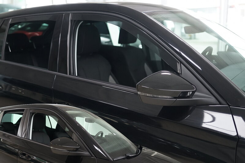 Deflektory ŠKODA SCALA od 2019 + zadné deflektory Deflektory ŠKODA SCALA od 2019 + zadné deflektory