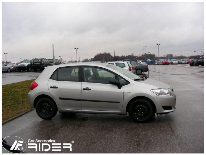 Ochranné lišty dverí Toyota Auris 5D 06-10R, MODEL F-14 Ochranné lišty dverí Toyota Auris 5D 06-10R, MODEL F-14