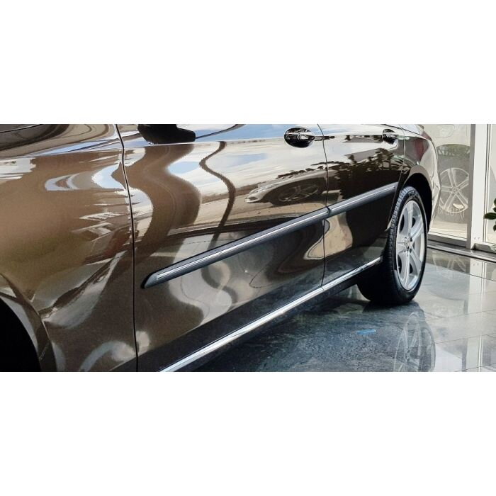 Ochranné lišty dverí Mercedes E -klassa 17R sed Ochranné lišty dverí Mercedes E -klassa 17R sed