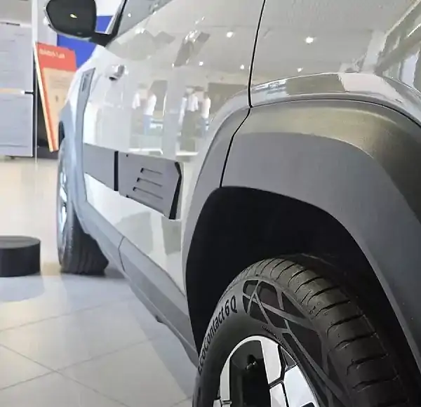 Ochranné lišty dverí Dacia Duster 24R Ochranné lišty dverí Dacia Duster 24R