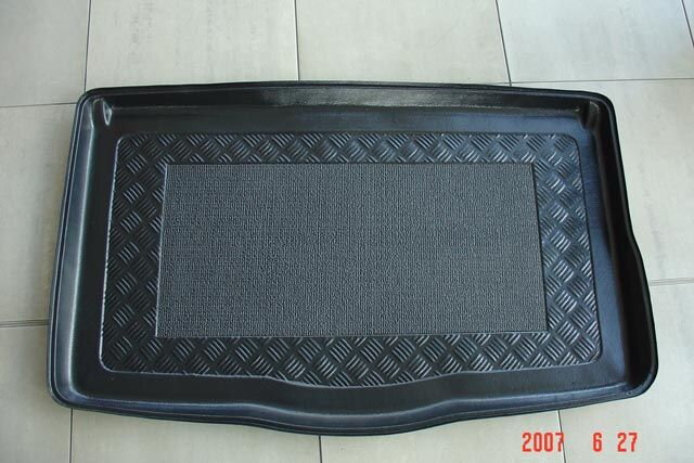 Vana do kufru Suzuki Ignis 5D 01-->03R (192504) Vana do kufru Suzuki Ignis 5D 01-->03R (192504)