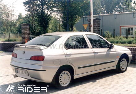 Ochranné lišty dverí Alfa Romeo 146 94-01R htb MODEL F-1